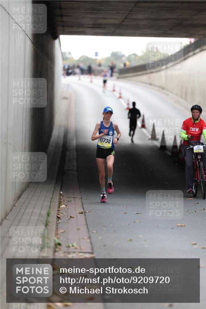 05.10.2025 - 20. swb-Marathon Bremen Michael Strokosch http://msf.ph/oto/9209720 05.10.2025 10:29:04 Laufen 11730, 10, 3 meine-sportfotos.de