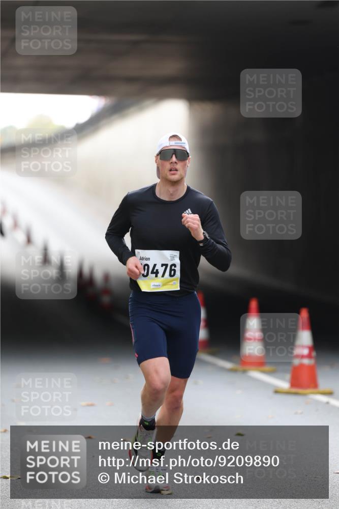 05.10.2025 - 20. swb-Marathon Bremen Michael Strokosch http://msf.ph/oto/9209890 05.10.2025 10:31:24 Laufen 9476 meine-sportfotos.de