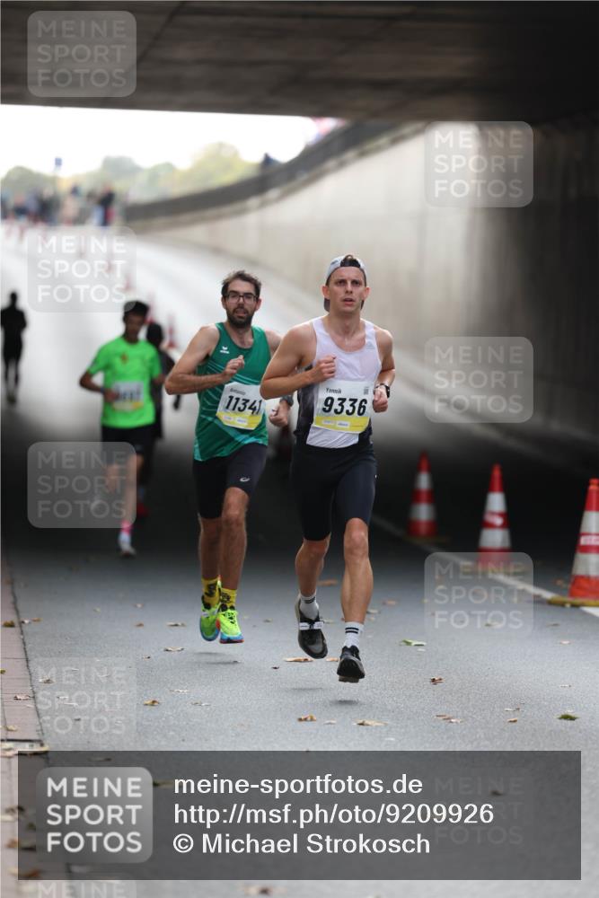 05.10.2025 - 20. swb-Marathon Bremen Michael Strokosch http://msf.ph/oto/9209926 05.10.2025 10:31:43 Laufen 11341, 9336 meine-sportfotos.de