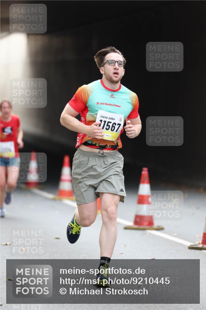 05.10.2025 - 20. swb-Marathon Bremen Michael Strokosch http://msf.ph/oto/9210445 05.10.2025 10:36:13 Laufen 20, 11567 meine-sportfotos.de