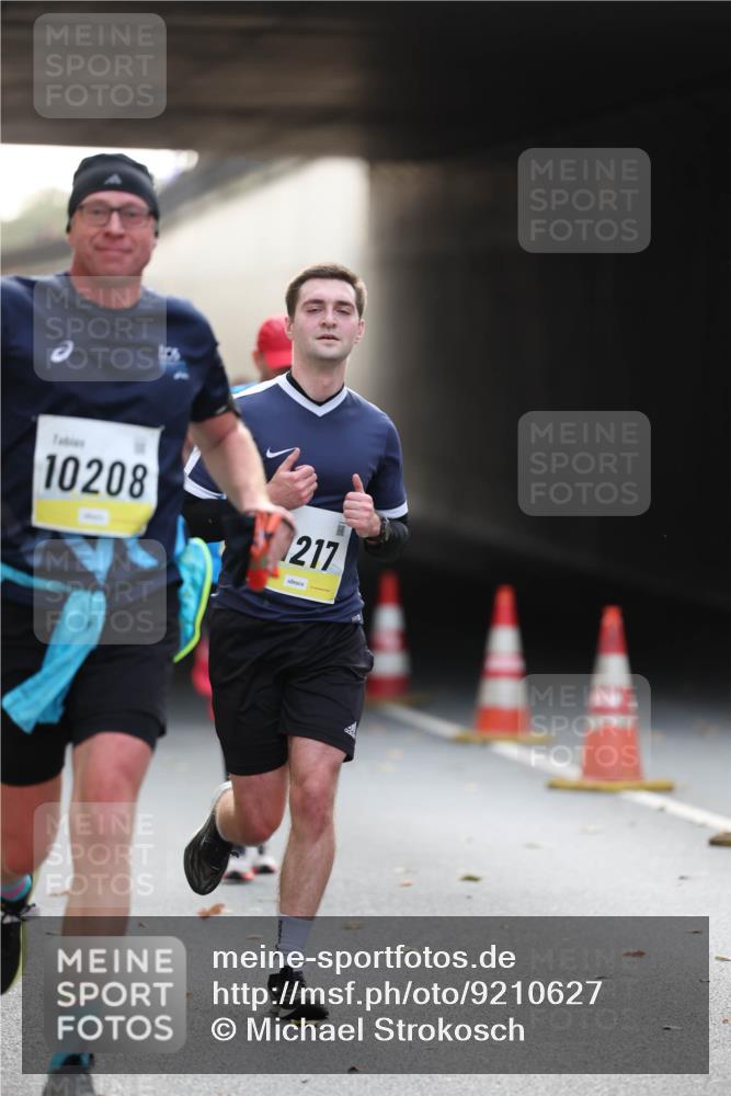 05.10.2025 - 20. swb-Marathon Bremen Michael Strokosch http://msf.ph/oto/9210627 05.10.2025 10:37:57 Laufen 10208, 217 meine-sportfotos.de