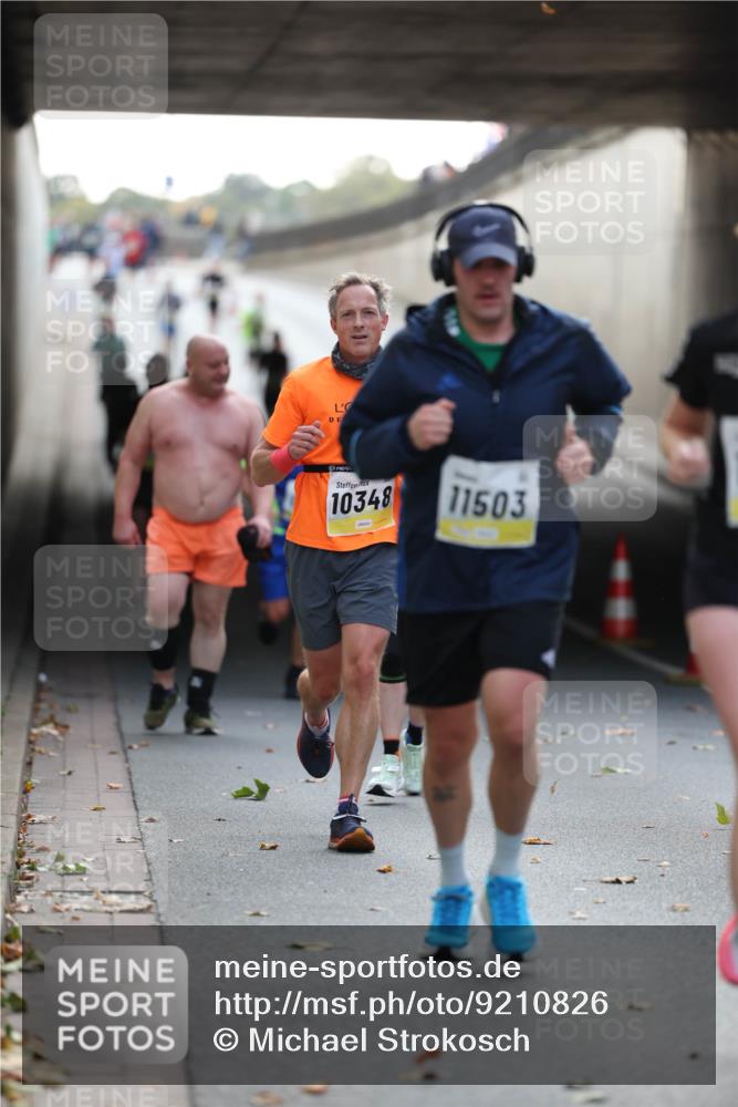 05.10.2025 - 20. swb-Marathon Bremen Michael Strokosch http://msf.ph/oto/9210826 05.10.2025 10:39:37 Laufen 10348, 11503 meine-sportfotos.de