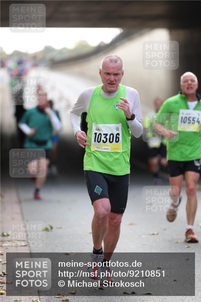 05.10.2025 - 20. swb-Marathon Bremen Michael Strokosch http://msf.ph/oto/9210851 05.10.2025 10:39:55 Laufen 10306, 02626, 10554 meine-sportfotos.de