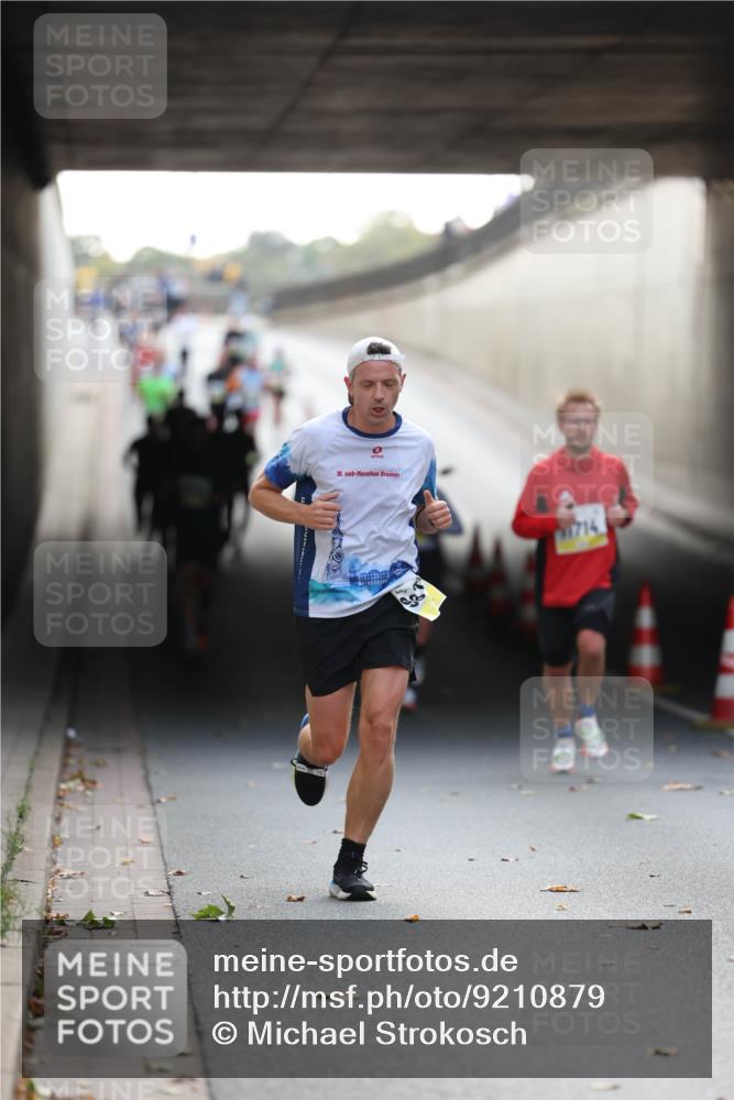 05.10.2025 - 20. swb-Marathon Bremen Michael Strokosch http://msf.ph/oto/9210879 05.10.2025 10:40:10 Laufen 18, 23, 1714 meine-sportfotos.de
