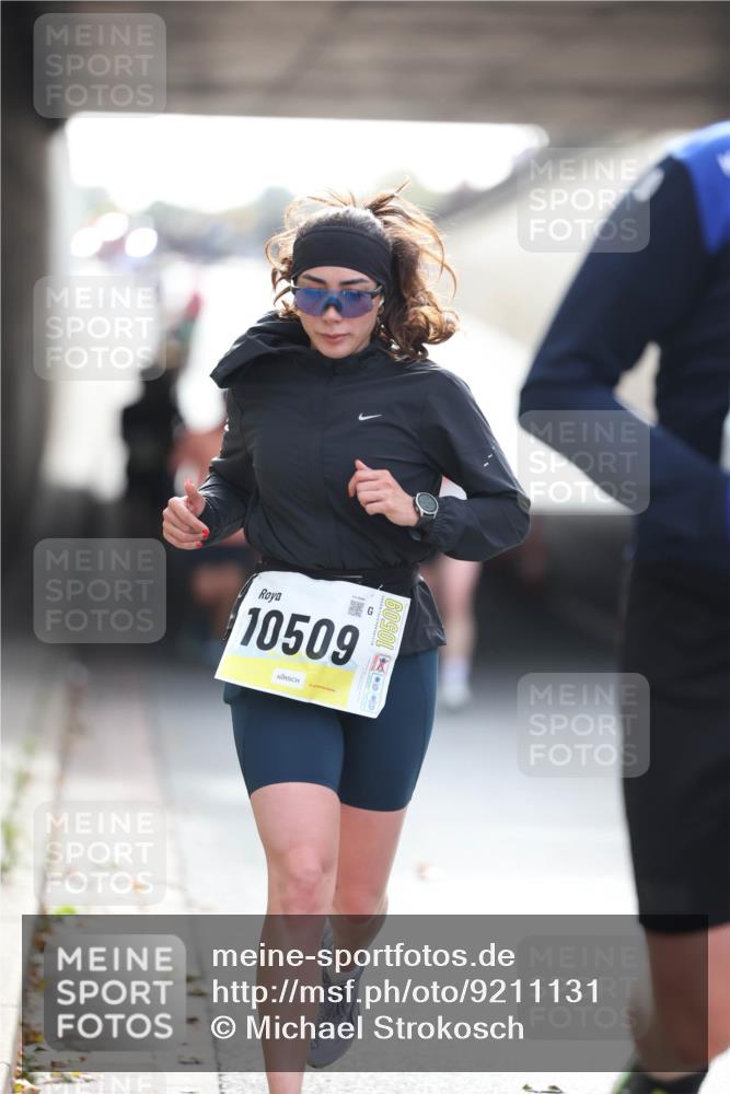 05.10.2025 - 20. swb-Marathon Bremen Michael Strokosch http://msf.ph/oto/9211131 05.10.2025 10:42:11 Laufen 10509, 10509 meine-sportfotos.de