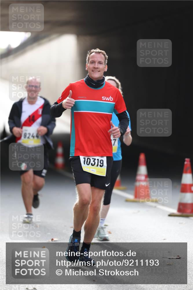 05.10.2025 - 20. swb-Marathon Bremen Michael Strokosch http://msf.ph/oto/9211193 05.10.2025 10:42:39 Laufen 8244, 10319 meine-sportfotos.de