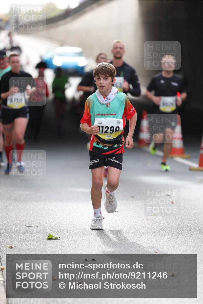 05.10.2025 - 20. swb-Marathon Bremen Michael Strokosch http://msf.ph/oto/9211246 05.10.2025 10:43:05 Laufen 25, 1290, 103 meine-sportfotos.de