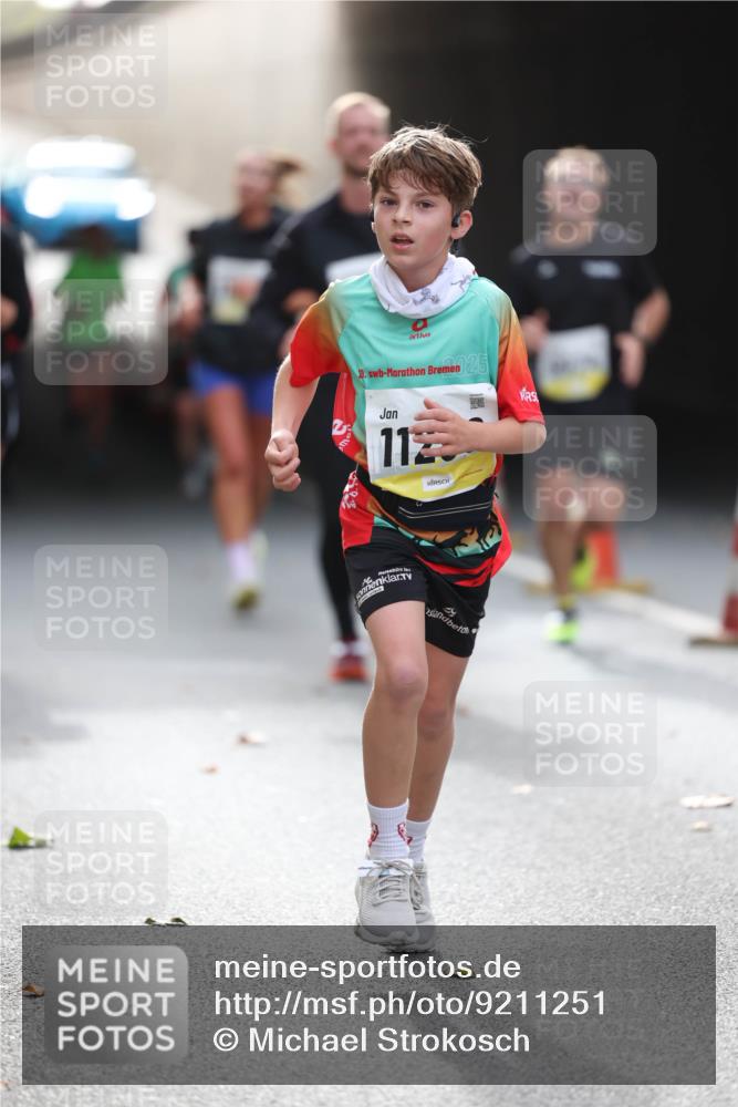 05.10.2025 - 20. swb-Marathon Bremen Michael Strokosch http://msf.ph/oto/9211251 05.10.2025 10:43:06 Laufen 2, 25, 1123, 19 meine-sportfotos.de