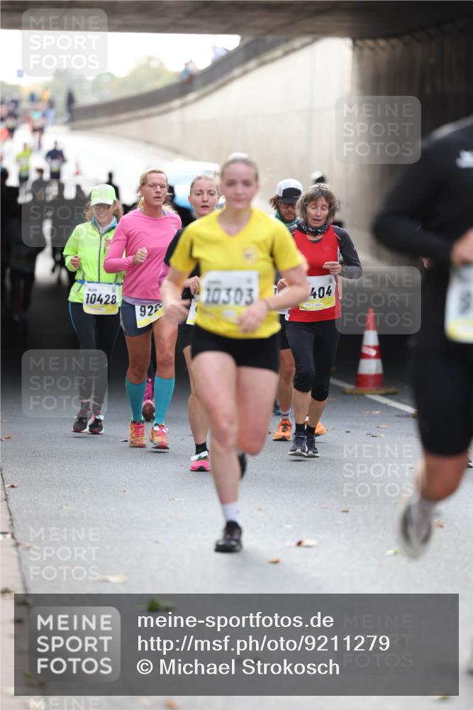 05.10.2025 - 20. swb-Marathon Bremen Michael Strokosch http://msf.ph/oto/9211279 05.10.2025 10:43:18 Laufen 10428, 10303, 404, 92 meine-sportfotos.de