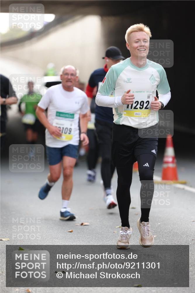 05.10.2025 - 20. swb-Marathon Bremen Michael Strokosch http://msf.ph/oto/9211301 05.10.2025 10:43:28 Laufen 9109, 292 meine-sportfotos.de