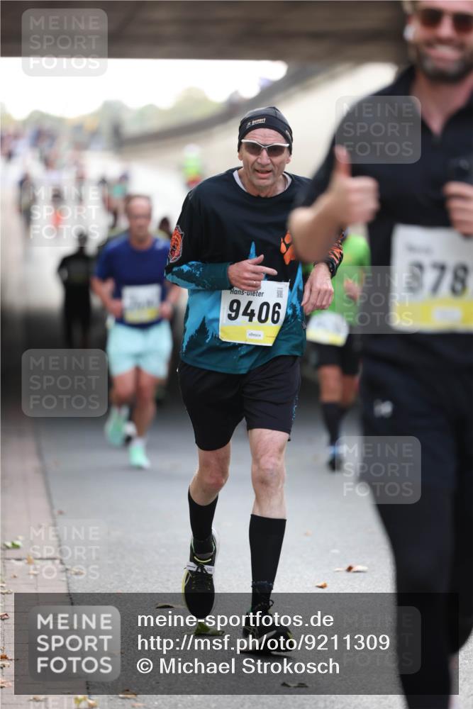 05.10.2025 - 20. swb-Marathon Bremen Michael Strokosch http://msf.ph/oto/9211309 05.10.2025 10:43:31 Laufen 9406, 878 meine-sportfotos.de