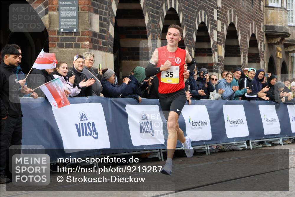 05.10.2025 - 20. swb-Marathon Bremen Strokosch-Dieckow http://msf.ph/oto/9219287 05.10.2025 10:27:07 Ziel 35 meine-sportfotos.de