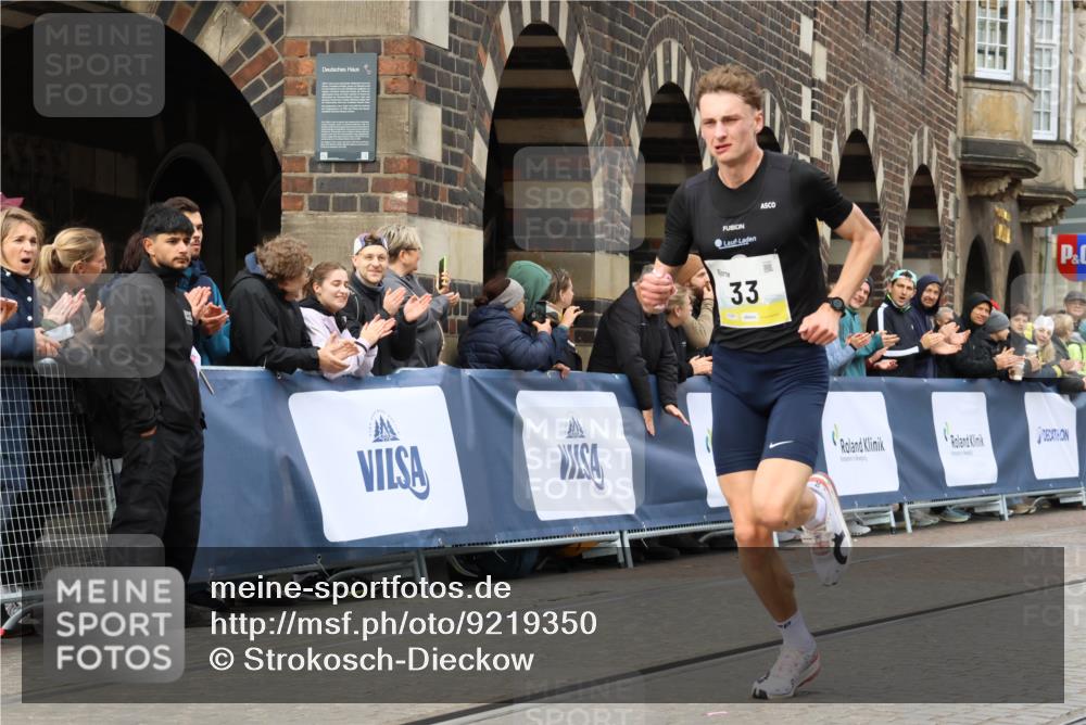 05.10.2025 - 20. swb-Marathon Bremen Strokosch-Dieckow http://msf.ph/oto/9219350 05.10.2025 10:28:24 Ziel 2, 33 meine-sportfotos.de