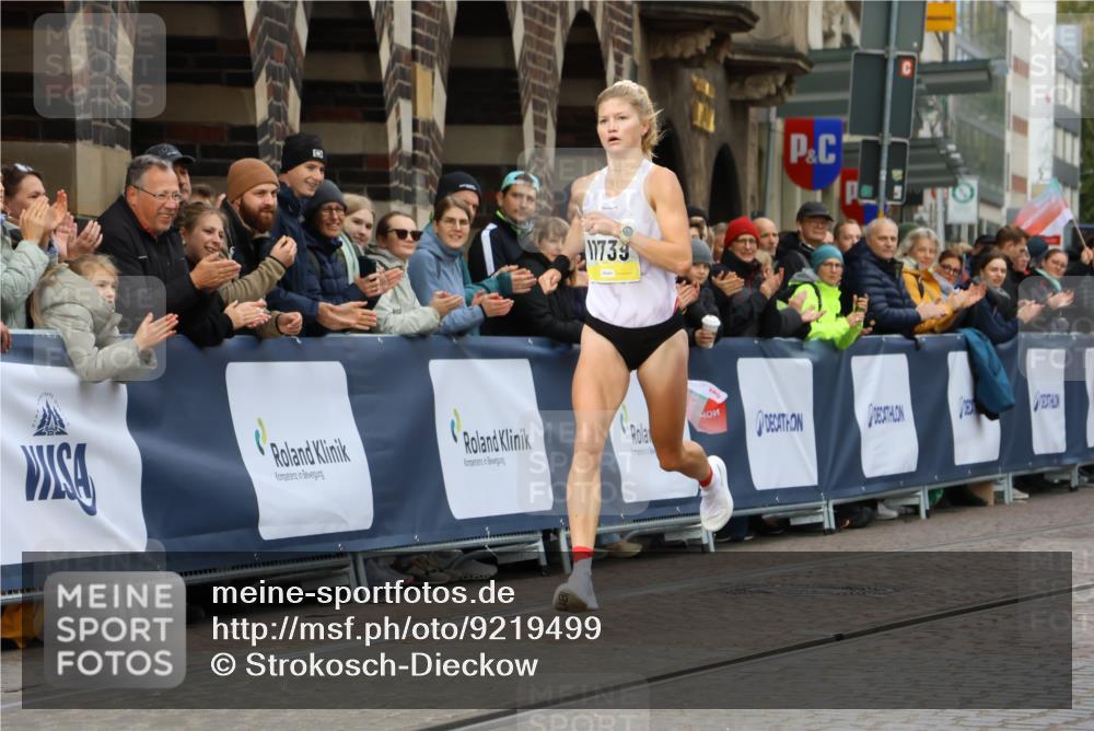 05.10.2025 - 20. swb-Marathon Bremen Strokosch-Dieckow http://msf.ph/oto/9219499 05.10.2025 10:30:49 Ziel  meine-sportfotos.de