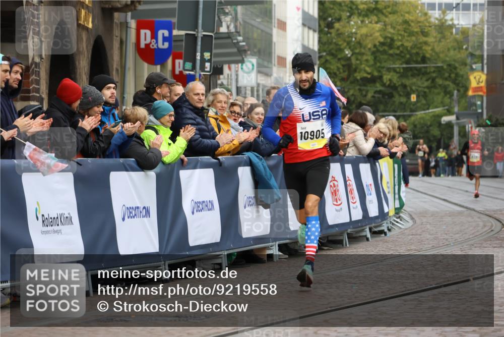 05.10.2025 - 20. swb-Marathon Bremen Strokosch-Dieckow http://msf.ph/oto/9219558 05.10.2025 10:31:34 Ziel 10905 meine-sportfotos.de