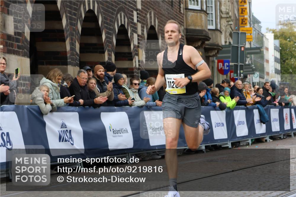 05.10.2025 - 20. swb-Marathon Bremen Strokosch-Dieckow http://msf.ph/oto/9219816 05.10.2025 10:32:00 Ziel 11201 meine-sportfotos.de