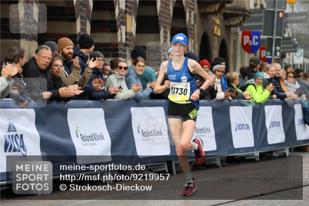 05.10.2025 - 20. swb-Marathon Bremen Strokosch-Dieckow http://msf.ph/oto/9219957 05.10.2025 10:32:39 Ziel 11730 meine-sportfotos.de