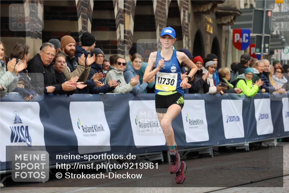05.10.2025 - 20. swb-Marathon Bremen Strokosch-Dieckow http://msf.ph/oto/9219961 05.10.2025 10:32:39 Ziel 11730 meine-sportfotos.de