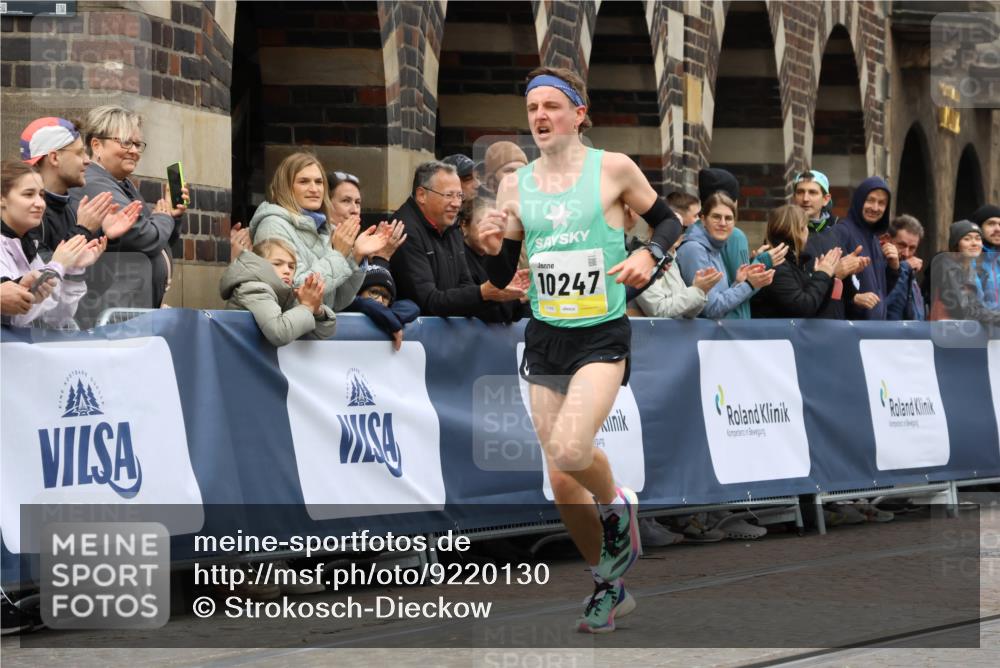 05.10.2025 - 20. swb-Marathon Bremen Strokosch-Dieckow http://msf.ph/oto/9220130 05.10.2025 10:33:35 Ziel 10247, 11130 meine-sportfotos.de
