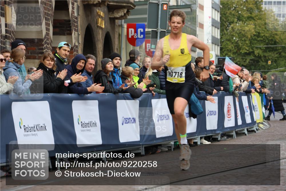 05.10.2025 - 20. swb-Marathon Bremen Strokosch-Dieckow http://msf.ph/oto/9220258 05.10.2025 10:34:33 Ziel 9319, 10718 meine-sportfotos.de
