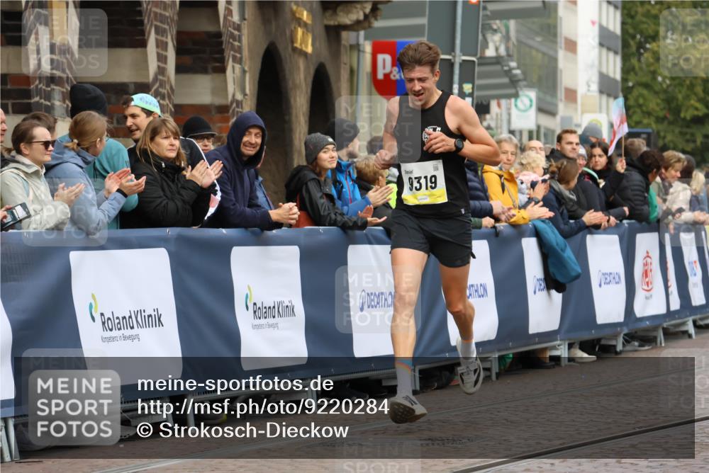 05.10.2025 - 20. swb-Marathon Bremen Strokosch-Dieckow http://msf.ph/oto/9220284 05.10.2025 10:34:37 Ziel 9319, 10718 meine-sportfotos.de