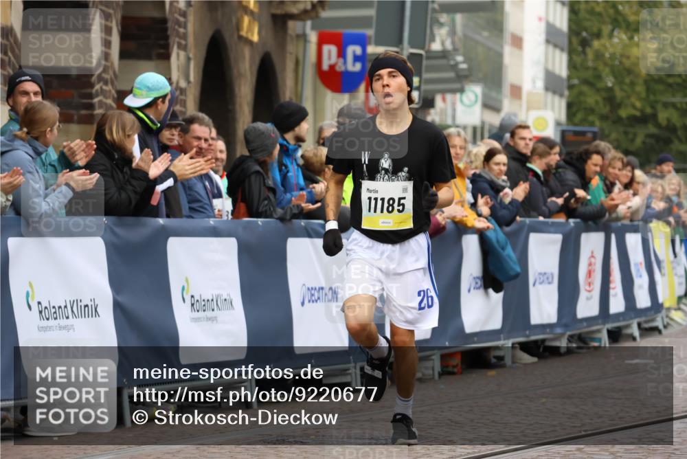 05.10.2025 - 20. swb-Marathon Bremen Strokosch-Dieckow http://msf.ph/oto/9220677 05.10.2025 10:36:26 Ziel 11185, 11687 meine-sportfotos.de