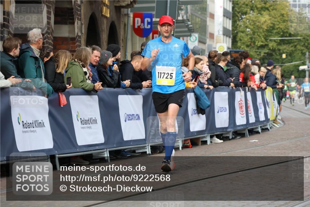 05.10.2025 - 20. swb-Marathon Bremen Strokosch-Dieckow http://msf.ph/oto/9222568 05.10.2025 10:42:29 Ziel 10208, 11725 meine-sportfotos.de