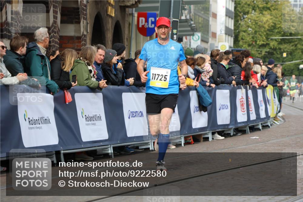 05.10.2025 - 20. swb-Marathon Bremen Strokosch-Dieckow http://msf.ph/oto/9222580 05.10.2025 10:42:30 Ziel 11725 meine-sportfotos.de
