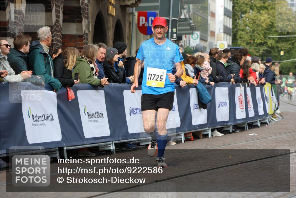 05.10.2025 - 20. swb-Marathon Bremen Strokosch-Dieckow http://msf.ph/oto/9222586 05.10.2025 10:42:30 Ziel 11725 meine-sportfotos.de