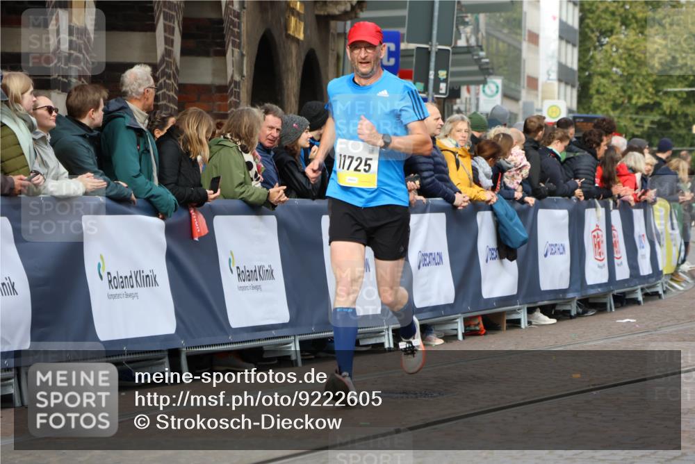 05.10.2025 - 20. swb-Marathon Bremen Strokosch-Dieckow http://msf.ph/oto/9222605 05.10.2025 10:42:30 Ziel 11725 meine-sportfotos.de