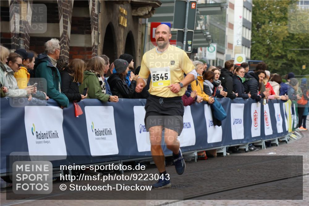 05.10.2025 - 20. swb-Marathon Bremen Strokosch-Dieckow http://msf.ph/oto/9223043 05.10.2025 10:43:33 Ziel 9545, 10304 meine-sportfotos.de