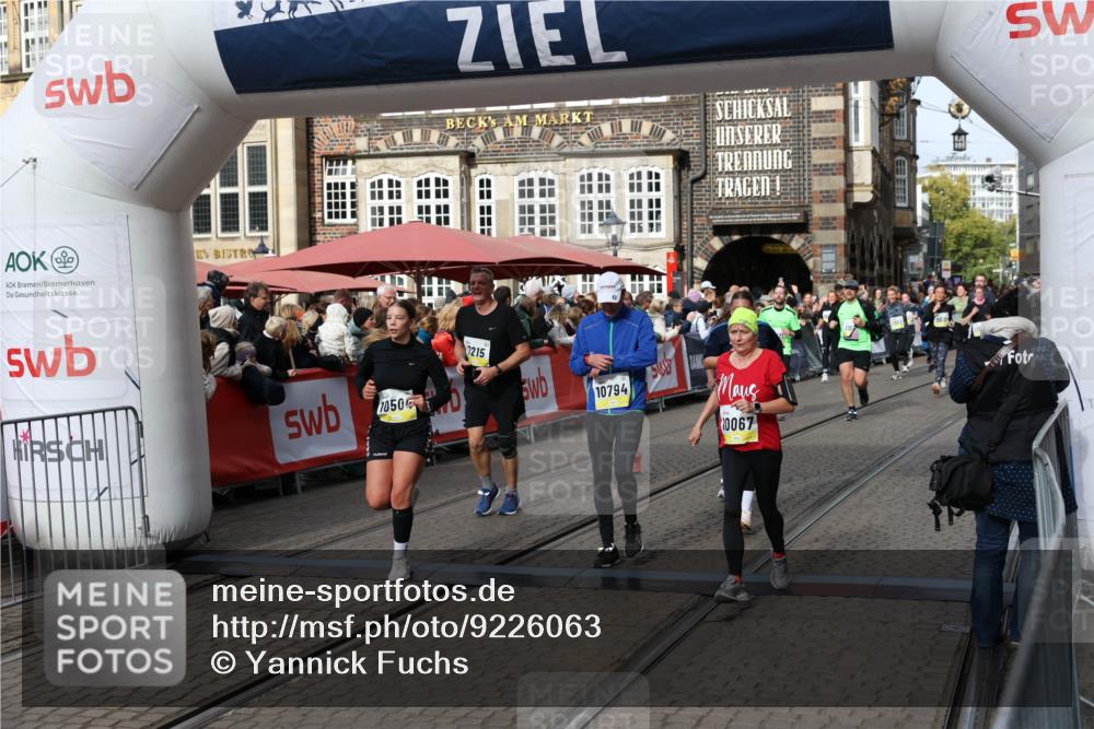 05.10.2025 - 20. swb-Marathon Bremen Yannick Fuchs http://msf.ph/oto/9226063 05.10.2025 11:00:33 Ziel 7215, 9173, 10067, 10071, 10217, 10406, 10492, 10504, 10794, 10930, 11263, 11424, 11619, 11699 meine-sportfotos.de