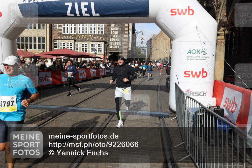 05.10.2025 - 20. swb-Marathon Bremen Yannick Fuchs http://msf.ph/oto/9226066 05.10.2025 10:57:12 Ziel 5172, 9231, 9314, 9451, 9797, 9937, 10069, 10867, 11168, 11435, 11566 meine-sportfotos.de