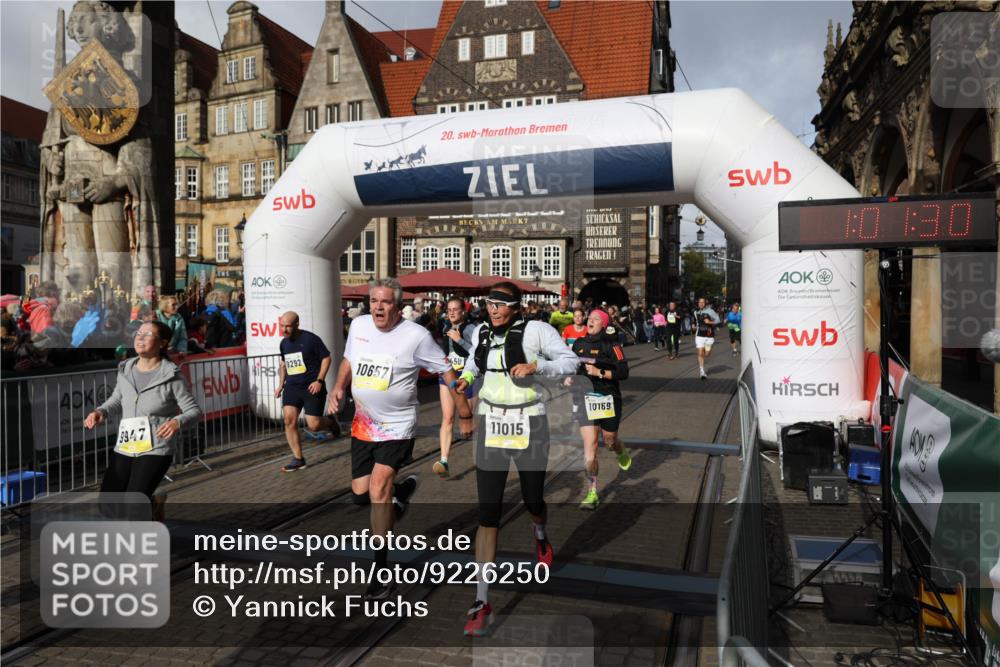05.10.2025 - 20. swb-Marathon Bremen Yannick Fuchs http://msf.ph/oto/9226250 05.10.2025 10:57:26 Ziel 9260, 9292, 9450, 9489, 9550, 9844, 9947, 10169, 10281, 10293, 10367, 10657, 11015, 11596 meine-sportfotos.de