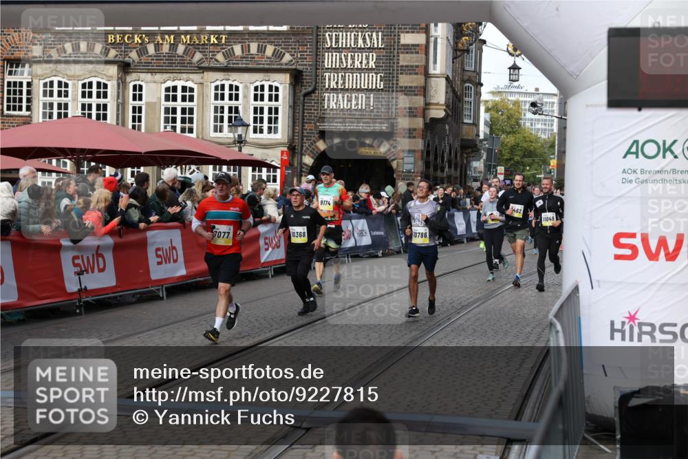 05.10.2025 - 20. swb-Marathon Bremen Yannick Fuchs http://msf.ph/oto/9227815 05.10.2025 10:58:23 Ziel 7077, 9174, 9330, 9462, 9952, 10368, 10398, 10786, 11049, 11562, 11608 meine-sportfotos.de