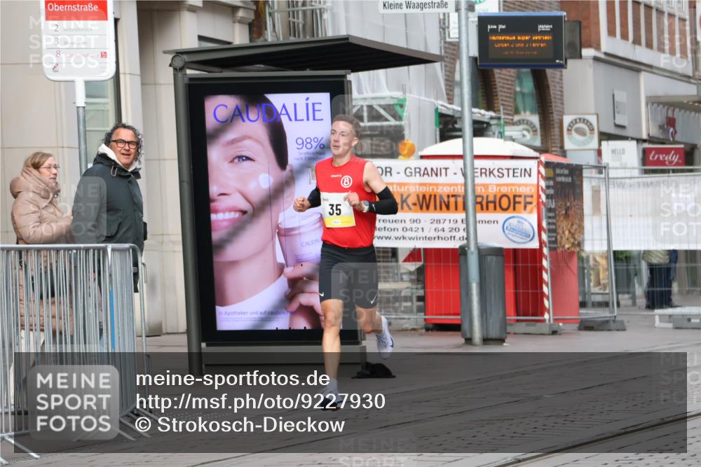 05.10.2025 - 20. swb-Marathon Bremen Strokosch-Dieckow http://msf.ph/oto/9227930 05.10.2025 10:26:52 Ziel 35, 35 meine-sportfotos.de