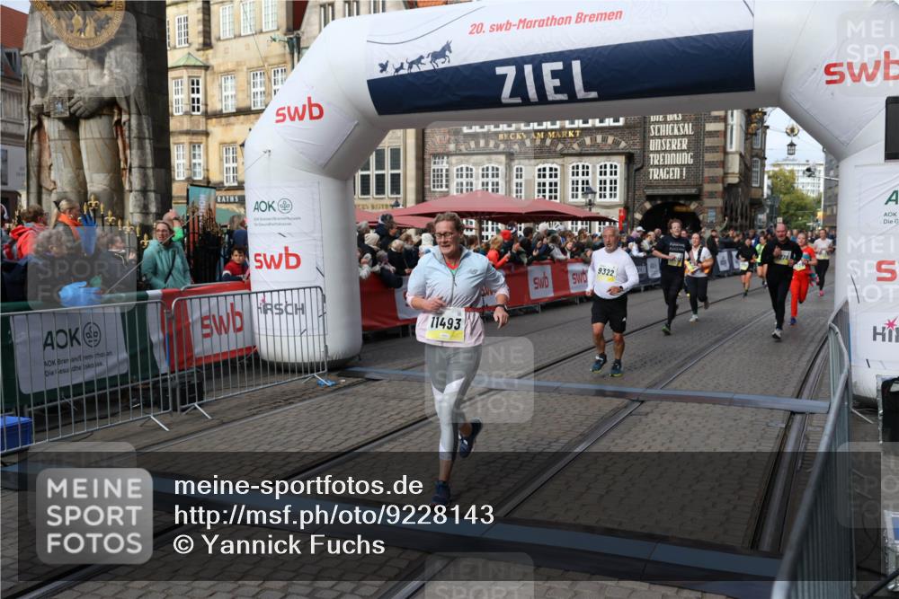 05.10.2025 - 20. swb-Marathon Bremen Yannick Fuchs http://msf.ph/oto/9228143 05.10.2025 11:01:41 Ziel 7908, 9278, 9286, 9322, 9371, 9432, 10030, 10056, 10157, 10324, 10336, 11194, 11223, 11493, 11633 meine-sportfotos.de