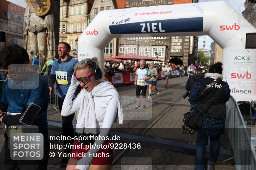 05.10.2025 - 20. swb-Marathon Bremen Yannick Fuchs http://msf.ph/oto/9228436 05.10.2025 10:58:54 Ziel 7163, 8585, 9346, 9370, 9540, 9622, 9714, 10263, 10561, 10591, 10679, 10871, 11078, 11290, 11651 meine-sportfotos.de