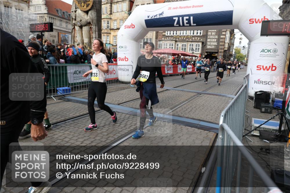 05.10.2025 - 20. swb-Marathon Bremen Yannick Fuchs http://msf.ph/oto/9228499 05.10.2025 11:01:48 Ziel 9269, 9278, 9294, 9432, 9782, 10026, 10030, 10056, 10324, 10370, 10562, 10903, 10904, 11223, 11463, 11732, 11733 meine-sportfotos.de