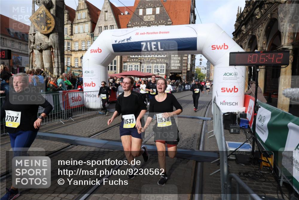 05.10.2025 - 20. swb-Marathon Bremen Yannick Fuchs http://msf.ph/oto/9230562 05.10.2025 11:02:38 Ziel 9468, 9647, 9707, 9802, 9839, 10033, 10595, 10598, 10615, 11110, 11160, 11537, 11538, 11711 meine-sportfotos.de