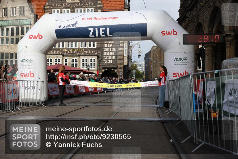 05.10.2025 - 20. swb-Marathon Bremen Yannick Fuchs http://msf.ph/oto/9230565 05.10.2025 10:24:06 Ziel  meine-sportfotos.de