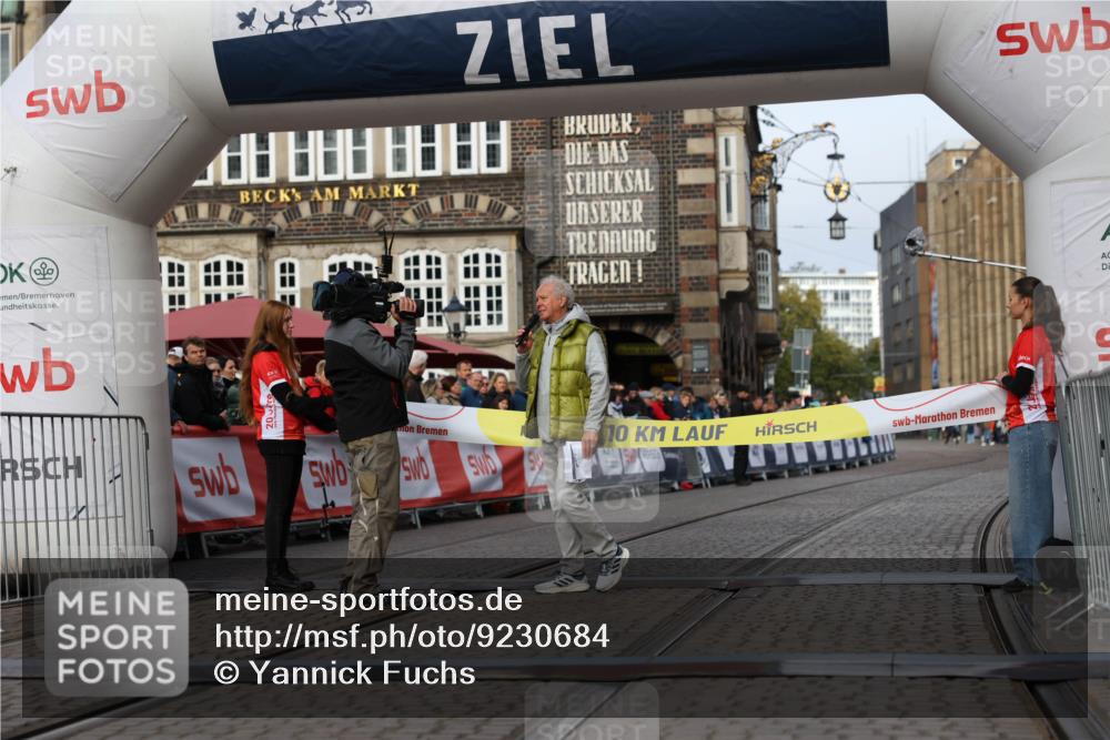 05.10.2025 - 20. swb-Marathon Bremen Yannick Fuchs http://msf.ph/oto/9230684 05.10.2025 10:26:02 Ziel  meine-sportfotos.de