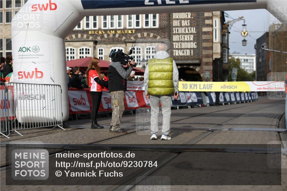 05.10.2025 - 20. swb-Marathon Bremen Yannick Fuchs http://msf.ph/oto/9230784 05.10.2025 10:26:15 Ziel  meine-sportfotos.de