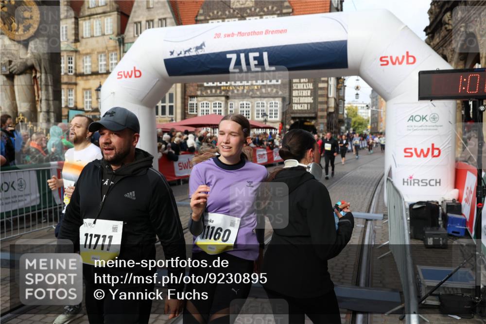 05.10.2025 - 20. swb-Marathon Bremen Yannick Fuchs http://msf.ph/oto/9230895 05.10.2025 11:02:43 Ziel 9468, 9647, 9802, 9839, 10033, 10595, 10598, 10615, 10825, 10826, 11110, 11160, 11537, 11538, 11711 meine-sportfotos.de