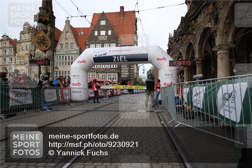 05.10.2025 - 20. swb-Marathon Bremen Yannick Fuchs http://msf.ph/oto/9230921 05.10.2025 10:27:11 Ziel 35 meine-sportfotos.de