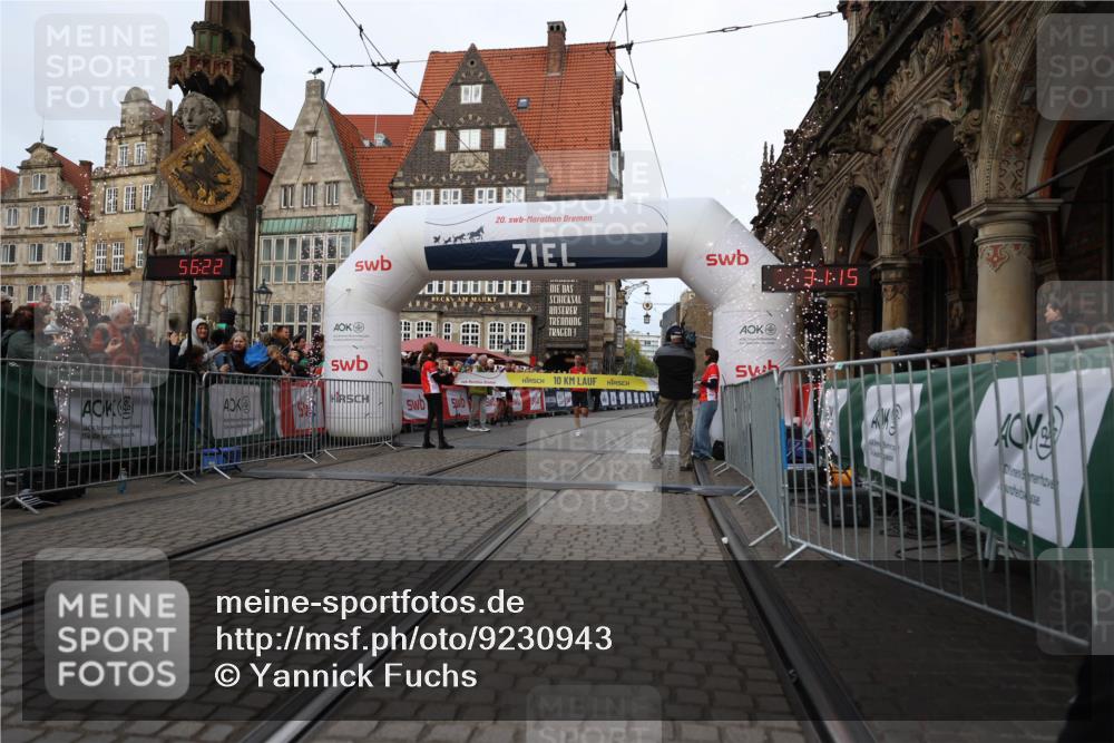 05.10.2025 - 20. swb-Marathon Bremen Yannick Fuchs http://msf.ph/oto/9230943 05.10.2025 10:27:11 Ziel 35 meine-sportfotos.de