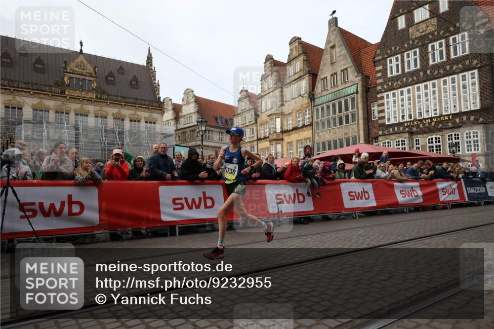 05.10.2025 - 20. swb-Marathon Bremen Yannick Fuchs http://msf.ph/oto/9232955 05.10.2025 10:32:44 Ziel 9280, 11730 meine-sportfotos.de