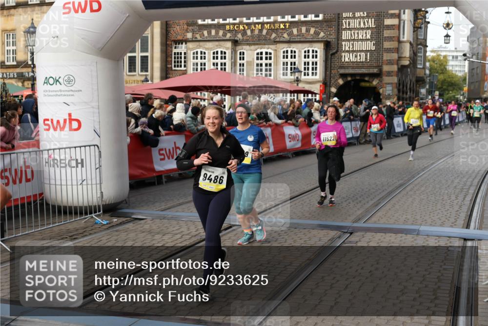 05.10.2025 - 20. swb-Marathon Bremen Yannick Fuchs http://msf.ph/oto/9233625 05.10.2025 11:03:41 Ziel 7199, 9486, 9498, 9850, 9940, 10213, 11150, 11522 meine-sportfotos.de
