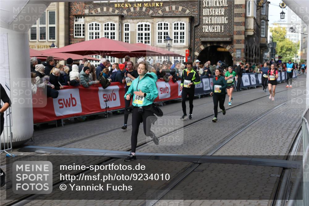 05.10.2025 - 20. swb-Marathon Bremen Yannick Fuchs http://msf.ph/oto/9234010 05.10.2025 11:03:50 Ziel 9315, 9940, 10213, 10297, 10478, 10603, 10604, 10711, 10713, 11589 meine-sportfotos.de