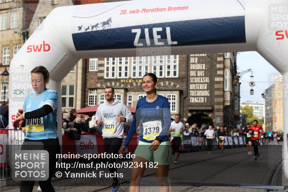 05.10.2025 - 20. swb-Marathon Bremen Yannick Fuchs http://msf.ph/oto/9234182 05.10.2025 11:04:04 Ziel 7788, 9241, 9379, 9571, 10106, 10265, 10271, 11039, 11183, 11272, 11609 meine-sportfotos.de